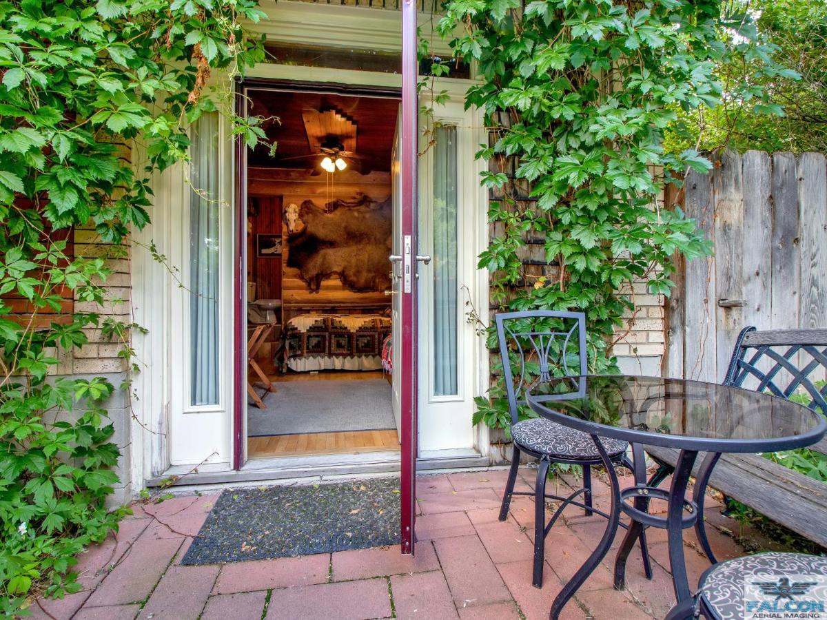 Robins Nest Bed & Breakfast Cody Exterior foto